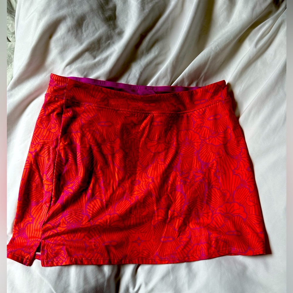 Costco tranquility by Colorado co.  skort in size large